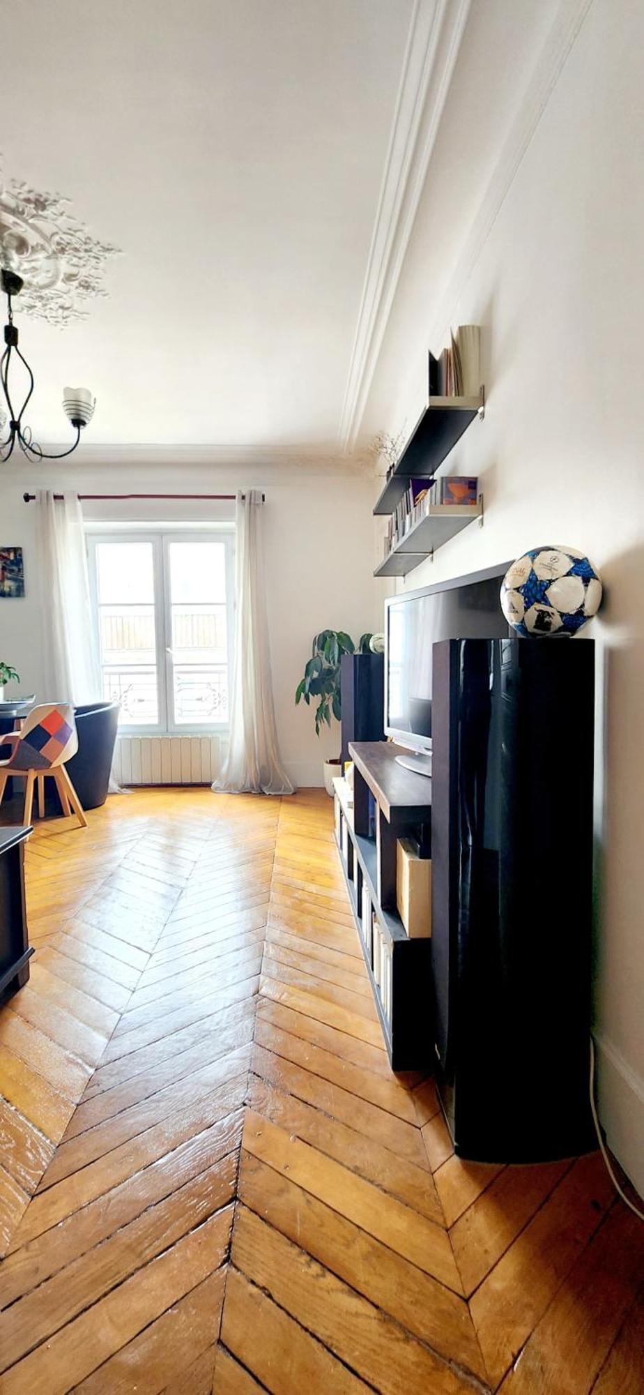 Charming Nest In Paris-pont Cardinet Parijs